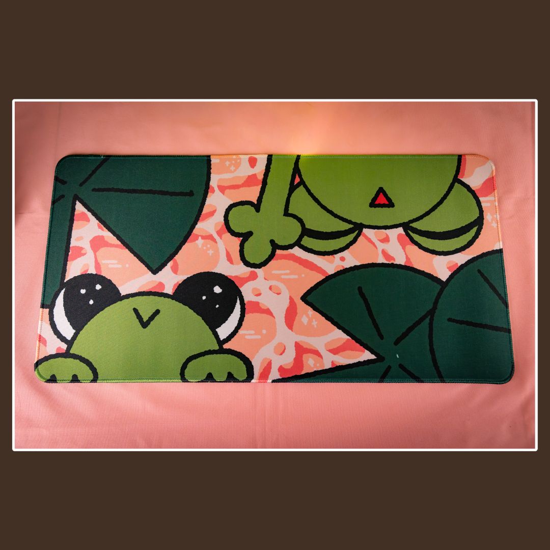 Frog Deskmat/Playmat